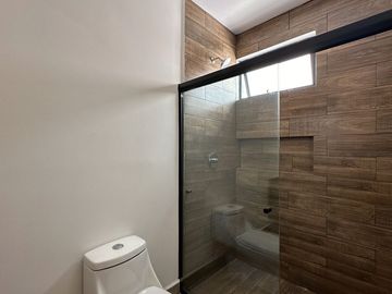 Casa en Venta Mérida, Privada Altamira, Cholul (Modelo E )