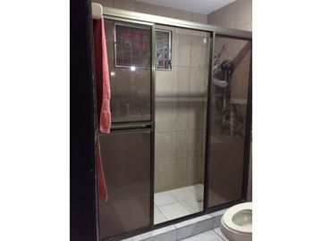 VENTA - PRADERAS DE SAN ANTONIO - 3 REC. 2 BAÑOS + CBE