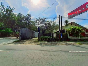Tanah pekarangan luas dikawasan bisnis jln Kaliurang