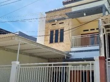 Rumah 2 Lantai Siap Huni Simolawang Barat Surabaya