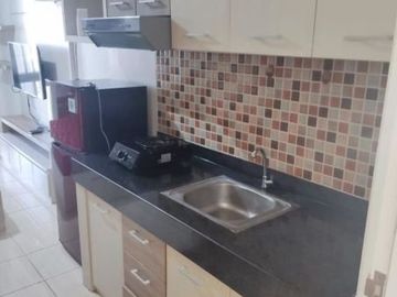 Apt. Bale Hinggil View Pool Full Furnish