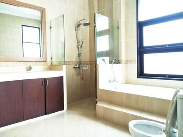 Disewakan Rumah Private Pool di Bangka Jakarta Selatan Kondisi Semi Furnished HSE-A0317