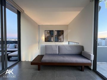 MAGNÍFICA CASA INTELIGENTE CON ROOF GARDEN