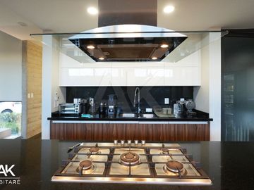 MAGNÍFICA CASA INTELIGENTE CON ROOF GARDEN