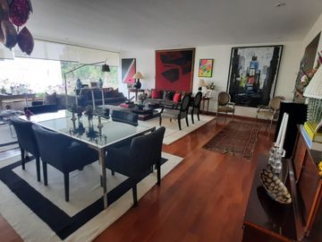 Venta de Hermoso Departamento 244 m2 Laureles en San Isidro