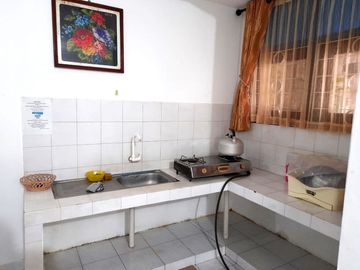 Guesthouse Apik dekat Kampung Flory Tlogoadi