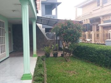 Rumah Antik Cisaranten Dekat Arcamanik dan Antapani