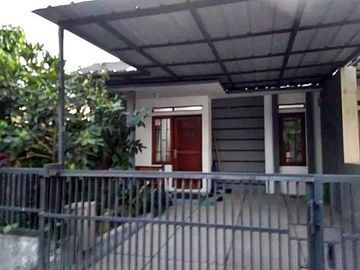 Rumah Nyaman di Arcamanik Cisaranten Dekat Antapani