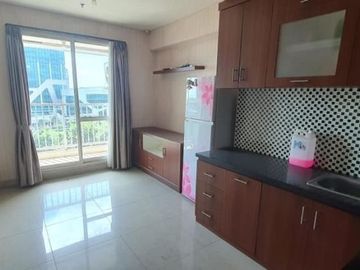 DIJUAL CEPAT !! Apt. Callia Bagus dan Rapih Lantai Rendah View City , Bisa Nego