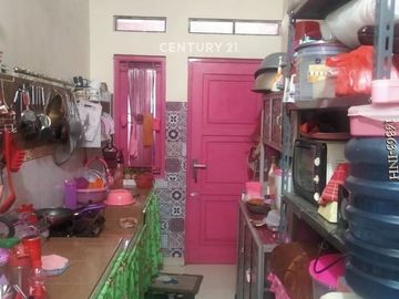 Rumah Satu Lantai Lokasi Strategis Dekat Pintu Tol Kukusan Depok