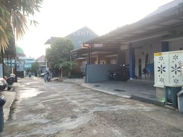 Rumah Satu Lantai Lokasi Strategis Dekat Pintu Tol Kukusan Depok