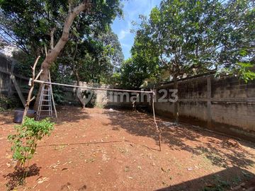Rumah 1 Lantai di Cirendeu dengan Luas Tanah 945M² Harga Menarik