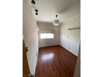 VENDO CASA CENTRAL EN ARRIETA ACEPTA OFERTA, CASA CON PISCINA Y AMPLIOS DORMITORIOS