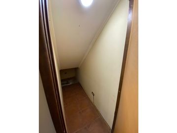 VENDO CASA CENTRAL EN ARRIETA ACEPTA OFERTA, CASA CON PISCINA Y AMPLIOS DORMITORIOS
