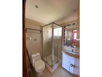 VENDO CASA CENTRAL EN ARRIETA ACEPTA OFERTA, CASA CON PISCINA Y AMPLIOS DORMITORIOS