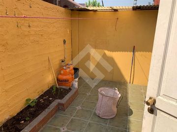 Local Comercial en Venta en Grecia, entre Las Perdices y Diagonal Las Torres