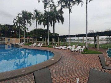 DE OPORTUNIDAD - VENTA DE HERMOSO DEPARTAMENTO CON VISTA AL RIO