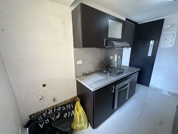 apartamento en arriendo en la concepción. Cod A94951