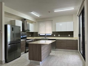 VENTA APARTAMENTO RIVER VALLEY PANAMA PACFICO