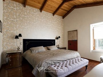 Casa en venta de 6 dorm. en Las Condes