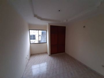 APTO EN VENTA BARRIO PORTAL DE ALMERIAS | 4086