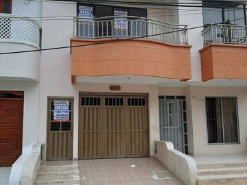 APTO EN VENTA BARRIO PORTAL DE ALMERIAS | 4086