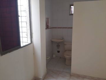 APTO EN VENTA BARRIO PORTAL DE ALMERIAS | 4086