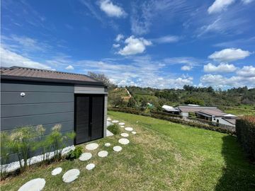 VENTA FINCA 2500 mts2 EL CARMEN VA LA CEJA - RIONEGRO - D