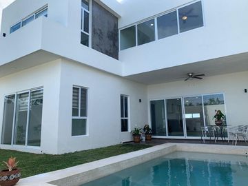 CASA EN VENTA EN MERIDA YUCATAN ,CONKAL KANAN
