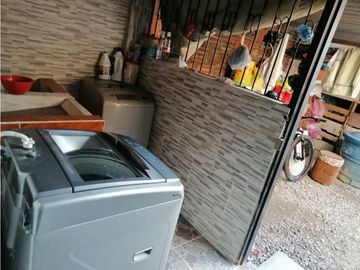 SE VENDE CASA VIVIENDAS INDEPENDIENTES SANTA TERESITA