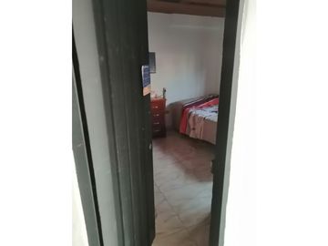 SE VENDE CASA VIVIENDAS INDEPENDIENTES SANTA TERESITA