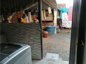 SE VENDE CASA VIVIENDAS INDEPENDIENTES SANTA TERESITA