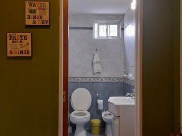 VENTA DUPLEX 3 AMBIENTES CON COCHERA