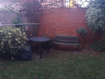 VENTA DUPLEX 3 AMBIENTES CON COCHERA