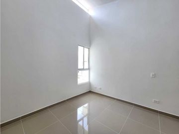 BROKER CASA EN VENTA PARA ESTRENAR SECTOR COMPLEJO DEPORTIVO