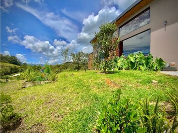 Venta Casa Campestre Como Nueva Parcelación Vía San Antonio La Ceja