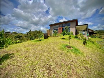 Venta Casa Campestre Como Nueva Parcelación Vía San Antonio La Ceja