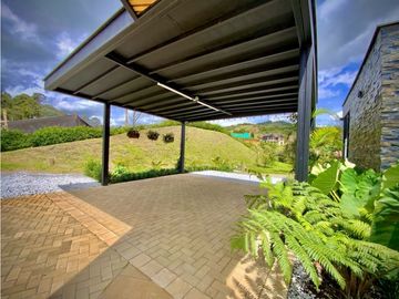 Venta Casa Campestre Como Nueva Parcelación Vía San Antonio La Ceja
