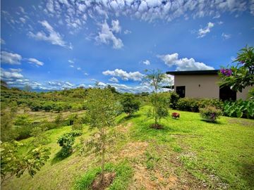 Venta Casa Campestre Como Nueva Parcelación Vía San Antonio La Ceja