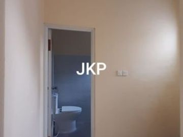 RUMAH BARU MURAH 2 LANTAI SIAP HUNI GRATIS BIAYA2 LOKASI STRATEGIS DEKAT TOL DI WIBAWA MUKTI JATIASIH BEKASI