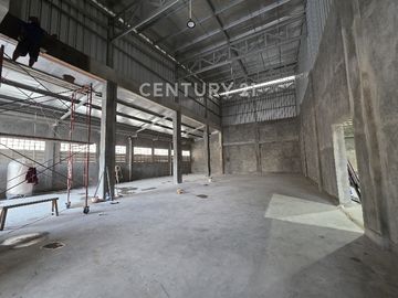 Gudang Meruya Utara, Jakarta Barat, Bisa Gandeng!