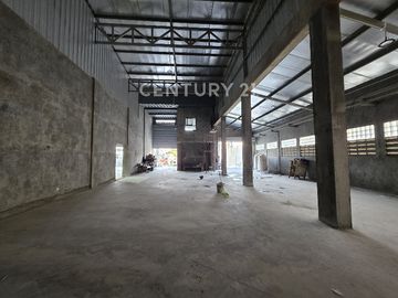 Gudang Meruya Utara, Jakarta Barat, Bisa Gandeng!
