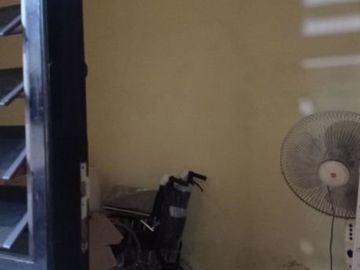 Rumah di Tanjung Sari Baru, Siap Huni, Furnish, Row jalan 2 mobil