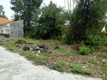 Tanah Jogjakarta Lokasi Strategis dekat dengan Pusat Kota 5 menit ke Balai Desa Selomartani