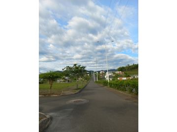 VENTA LOTE UNIDAD CERRADA - ENTRE VITERBO Y PEREIRA - EJE CAFETERO
