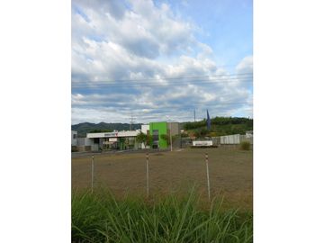 VENTA LOTE UNIDAD CERRADA - ENTRE VITERBO Y PEREIRA - EJE CAFETERO