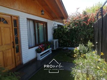 Casa en Venta en Héctor Fuenzalida / Ciudad Jardín 4