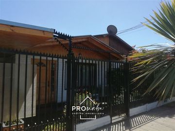 Casa en Venta en Héctor Fuenzalida / Ciudad Jardín 4