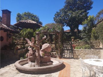 BELLA  Y CONFORTABLE RESIDENCIA EN EL CERRILLO S.C.L.C.