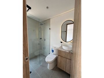 HERMOSA CASA PARA ESTRENAR EN RIONEGRO, SECTOR BARRO BLANCO
